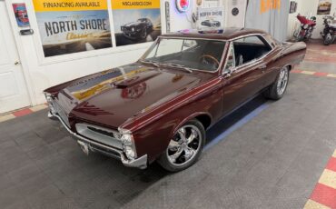 Pontiac-GTO-1966-2-Door-1