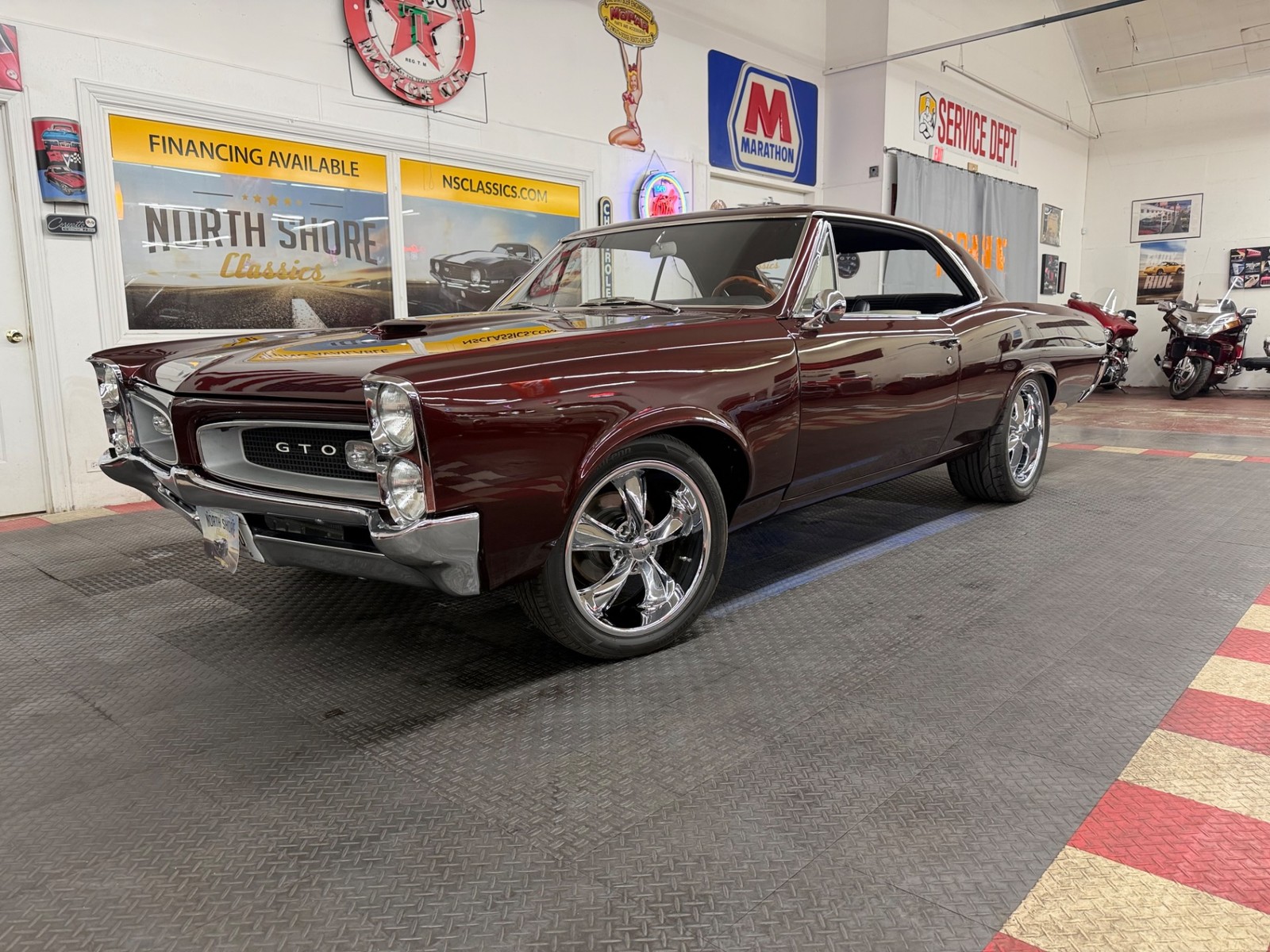 Pontiac-GTO-1966-2-Door-2
