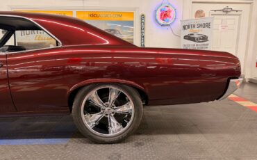 Pontiac-GTO-1966-2-Door-24