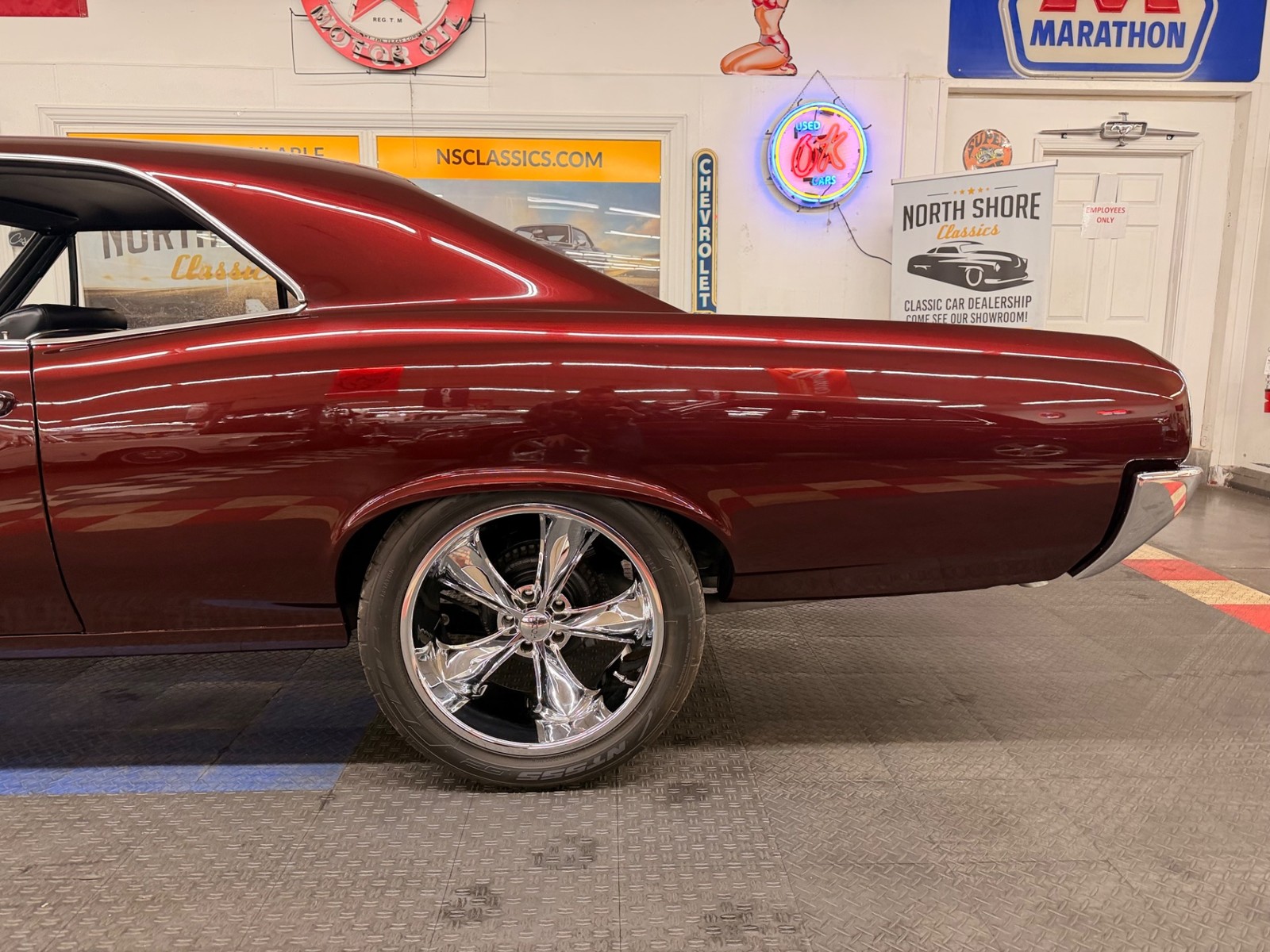 Pontiac-GTO-1966-2-Door-24