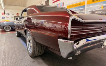 Pontiac-GTO-1966-2-Door-25