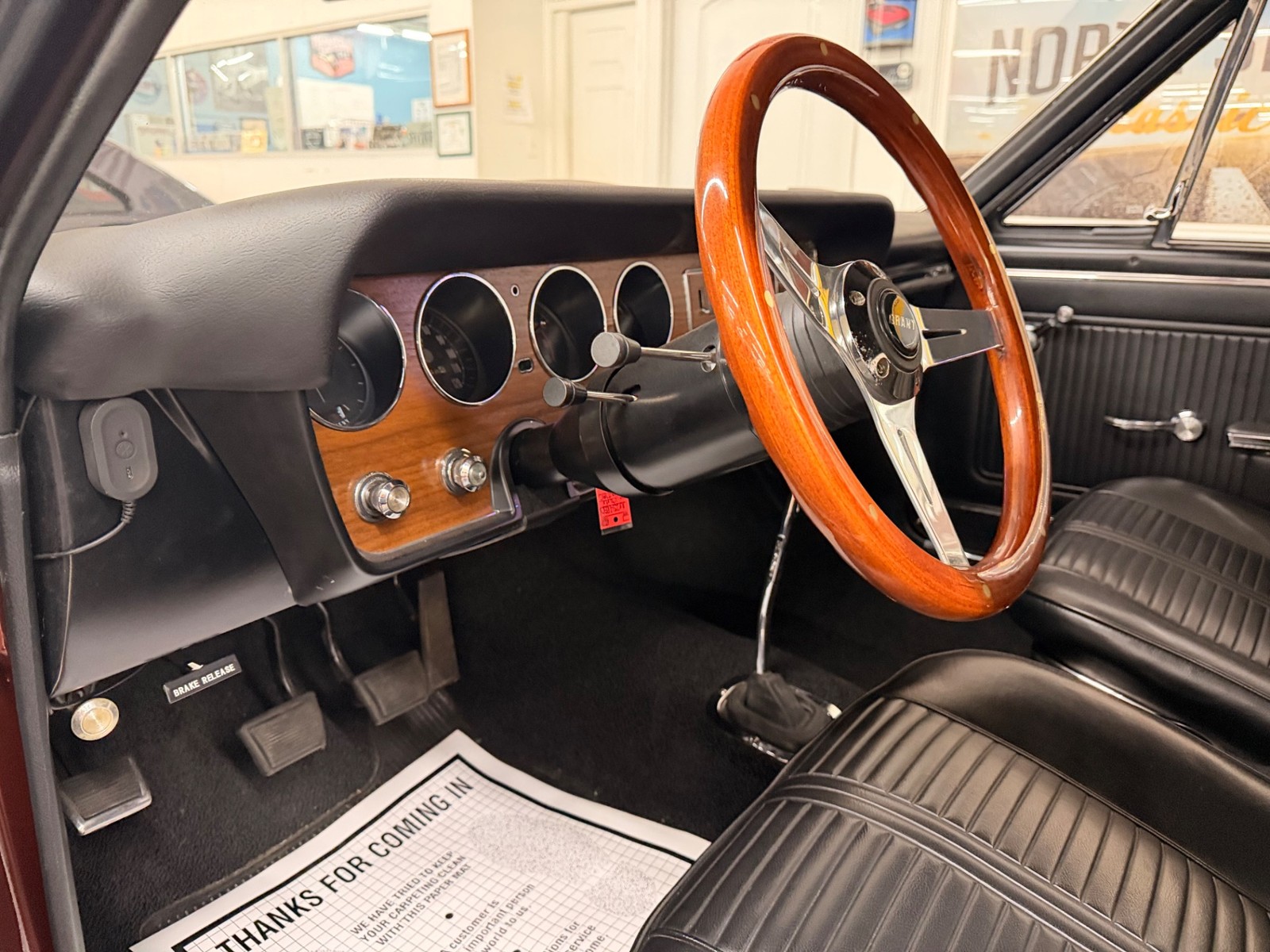 Pontiac-GTO-1966-2-Door-36