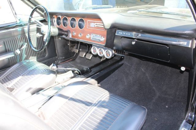 Pontiac-GTO-1966-Convertible-22