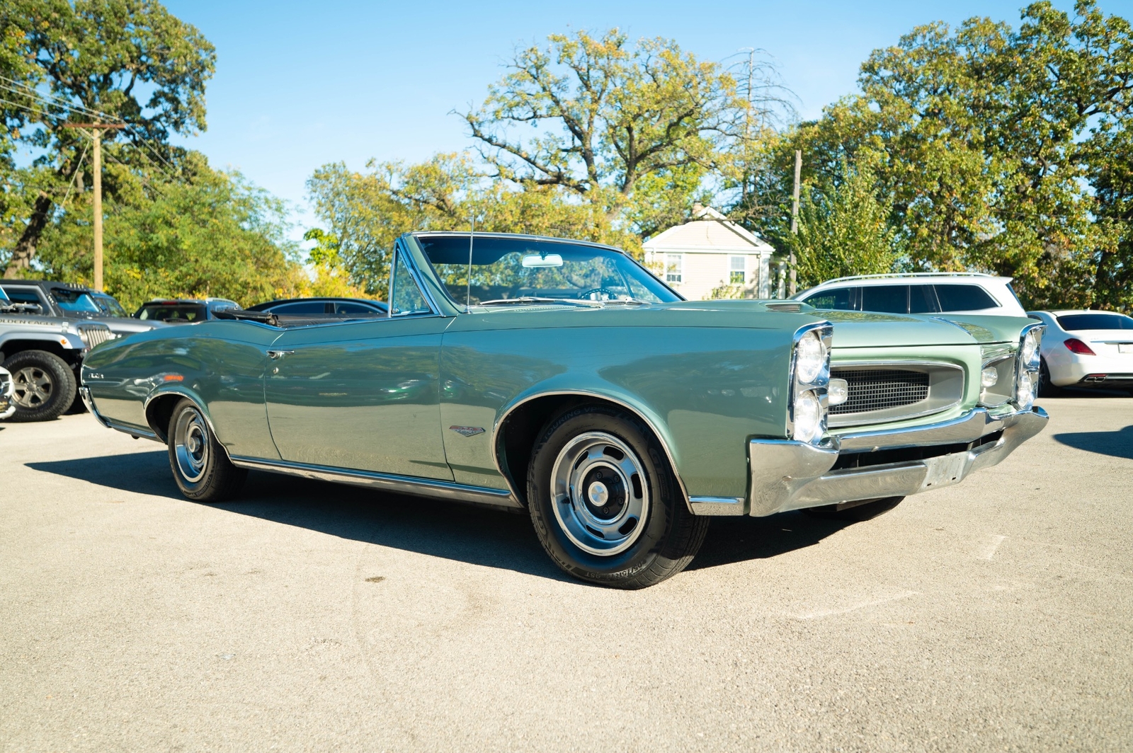 Pontiac-GTO-1966-Convertible-28