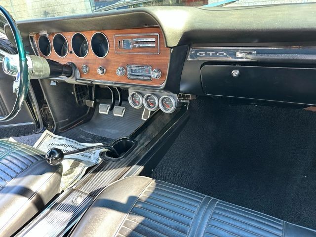 Pontiac-GTO-1966-Convertible-6