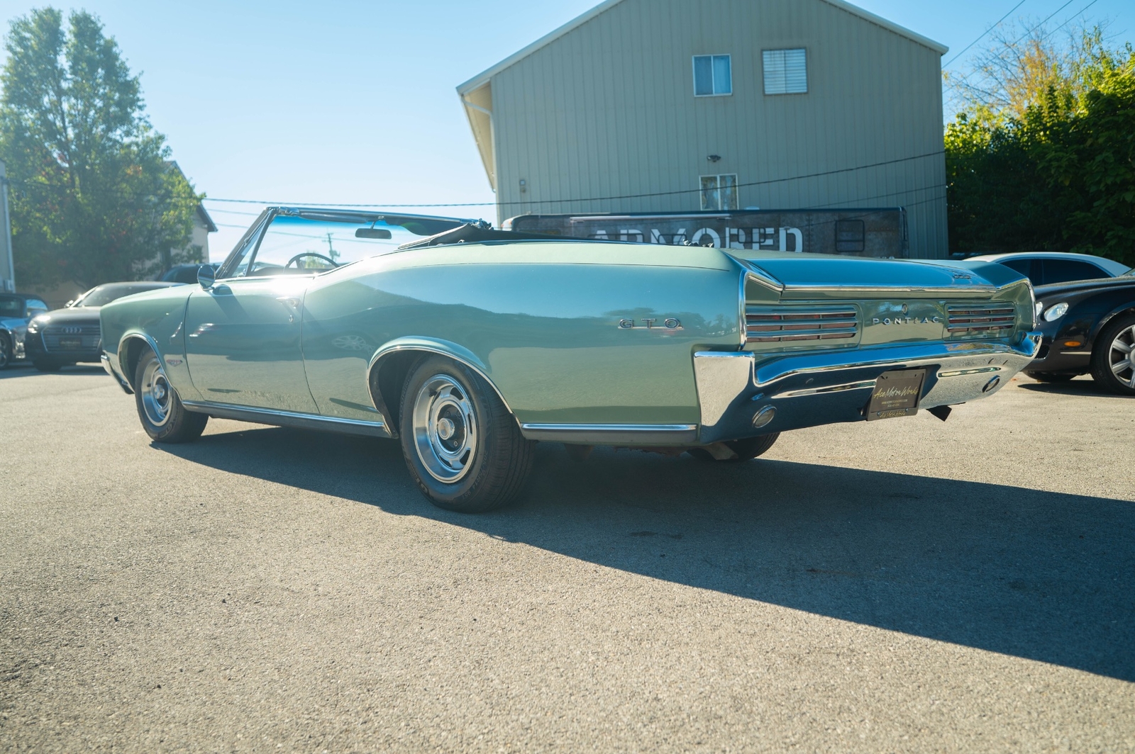 Pontiac-GTO-1966-Convertible-9