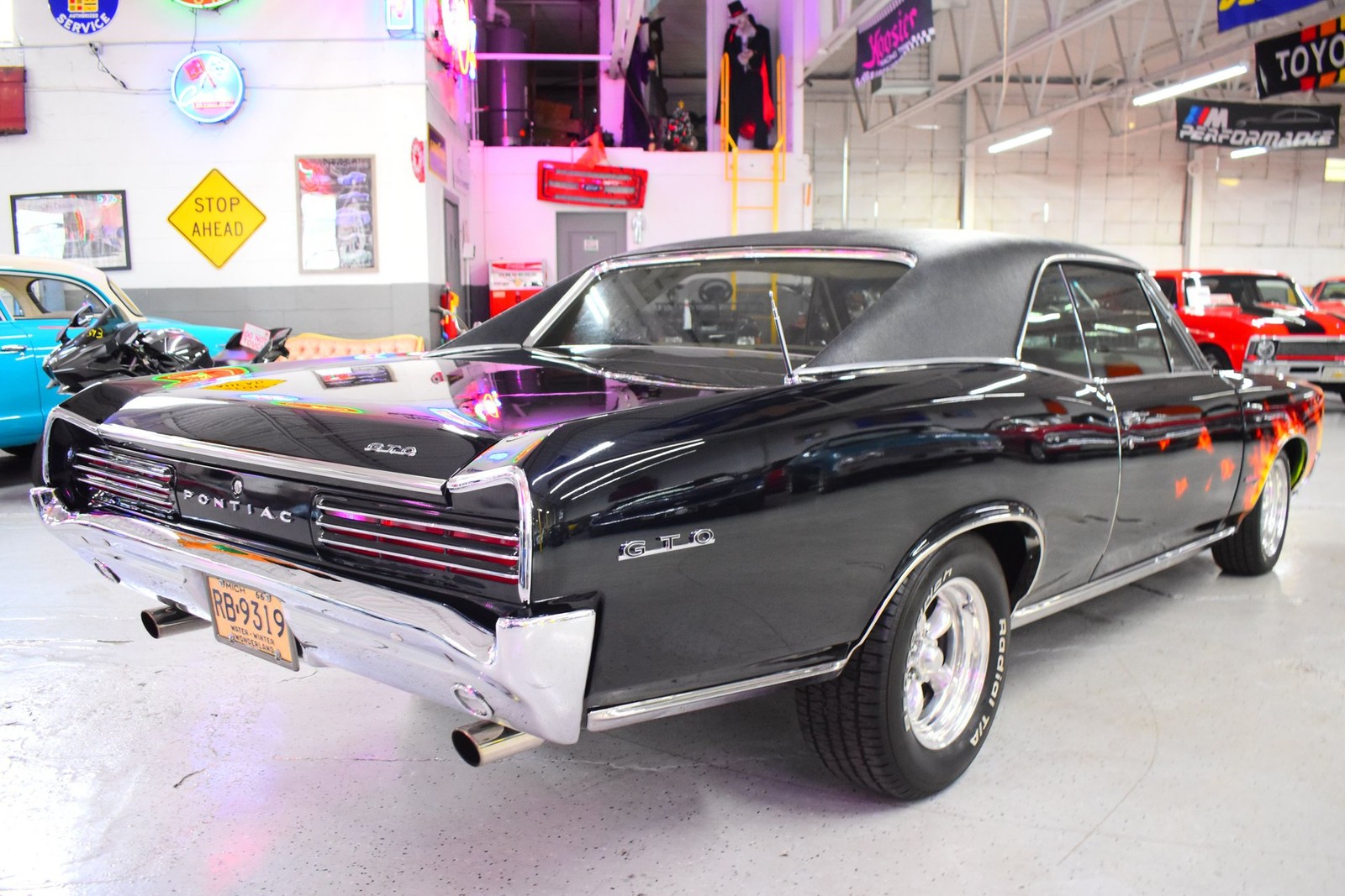 Pontiac-GTO-1966-Coupe-10