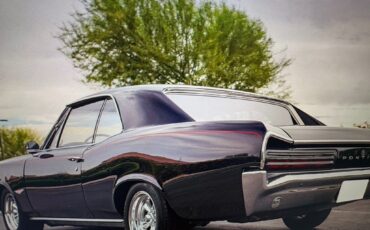 Pontiac-GTO-1966-Coupe-3