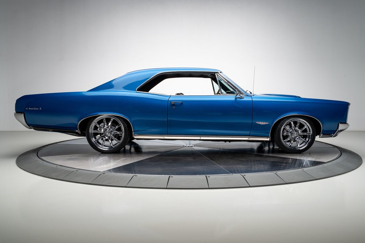Pontiac-GTO-1966-Hardtop-16