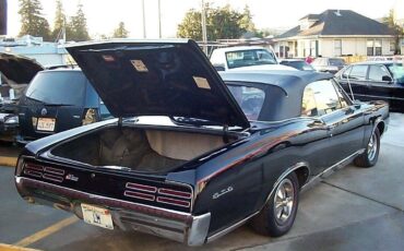 Pontiac-GTO-1967-Convertible-Black-39