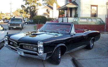 Pontiac-GTO-1967-Convertible-Black-7
