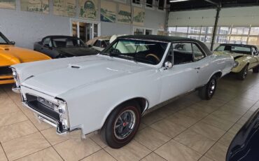 Pontiac-GTO-1967-Coupe-1