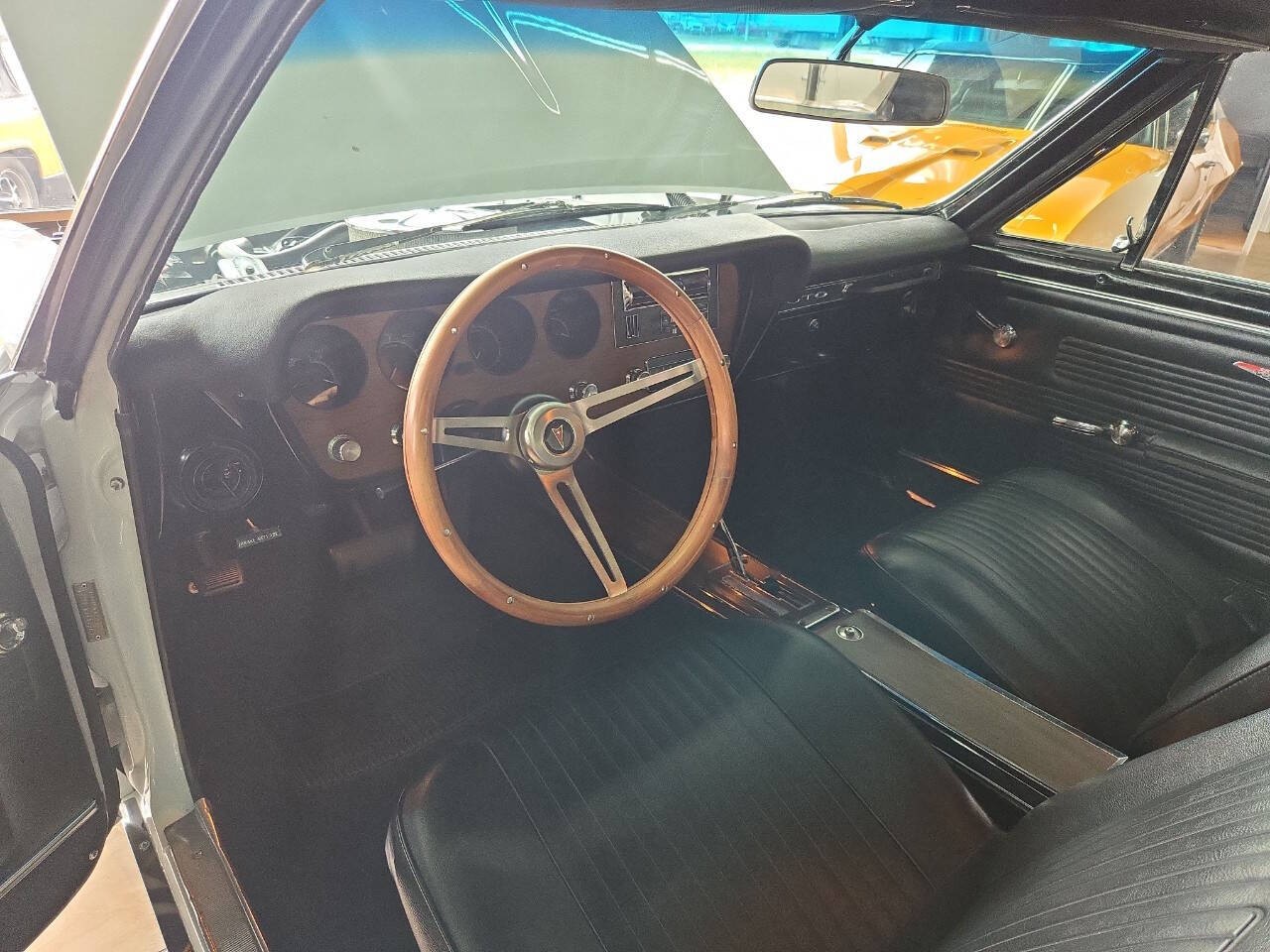 Pontiac-GTO-1967-Coupe-11