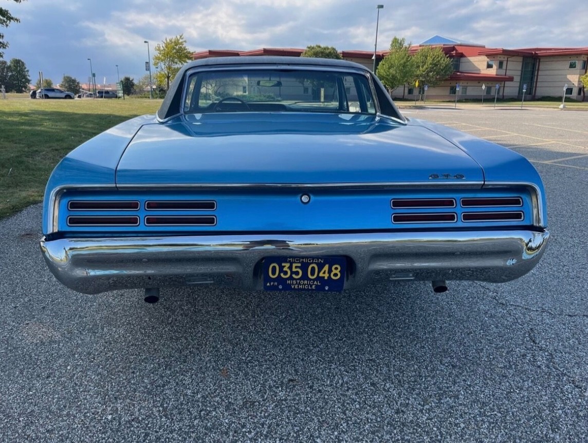 Pontiac-GTO-1967-Coupe-22