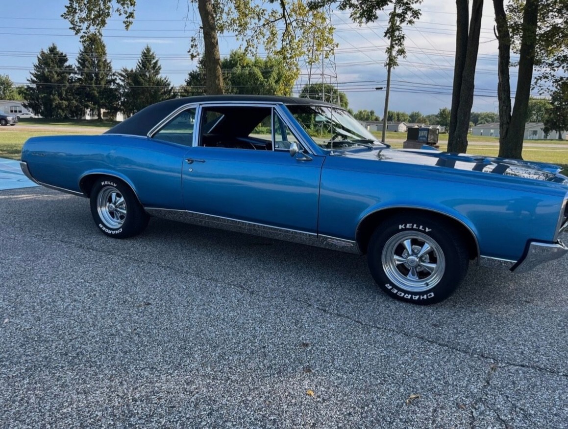 Pontiac-GTO-1967-Coupe-26