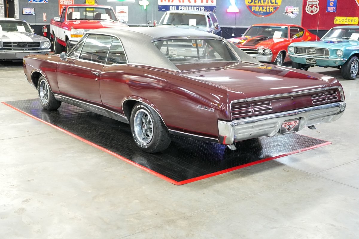 Pontiac-GTO-1967-Coupe-3