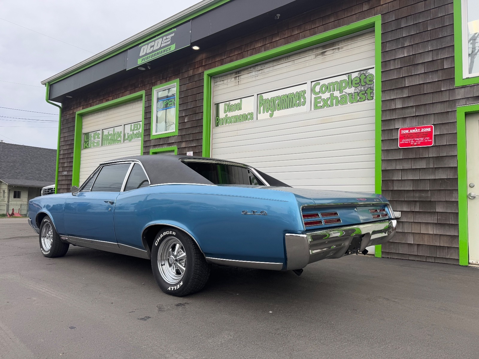 Pontiac-GTO-1967-Coupe-39