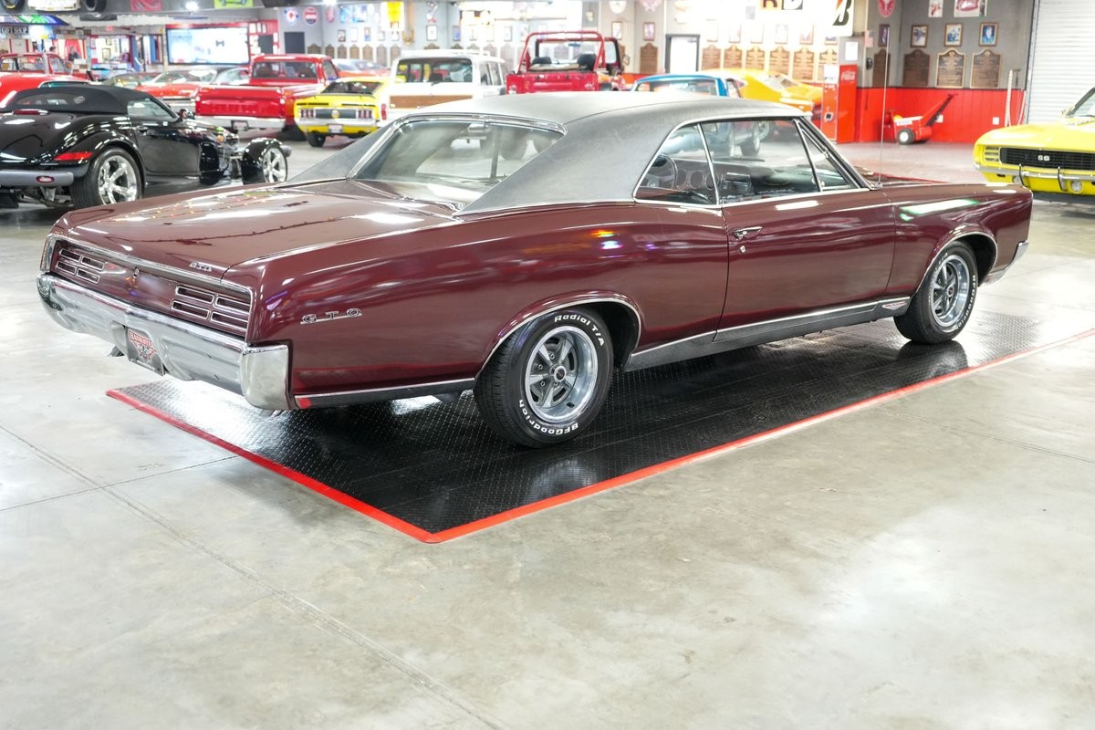 Pontiac-GTO-1967-Coupe-5