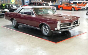 Pontiac-GTO-1967-Coupe-7