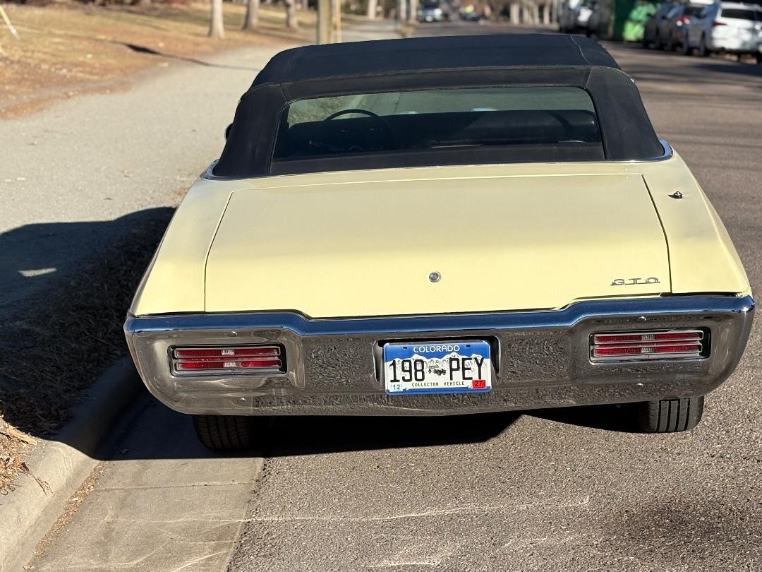 Pontiac-GTO-1968-Convertible-1