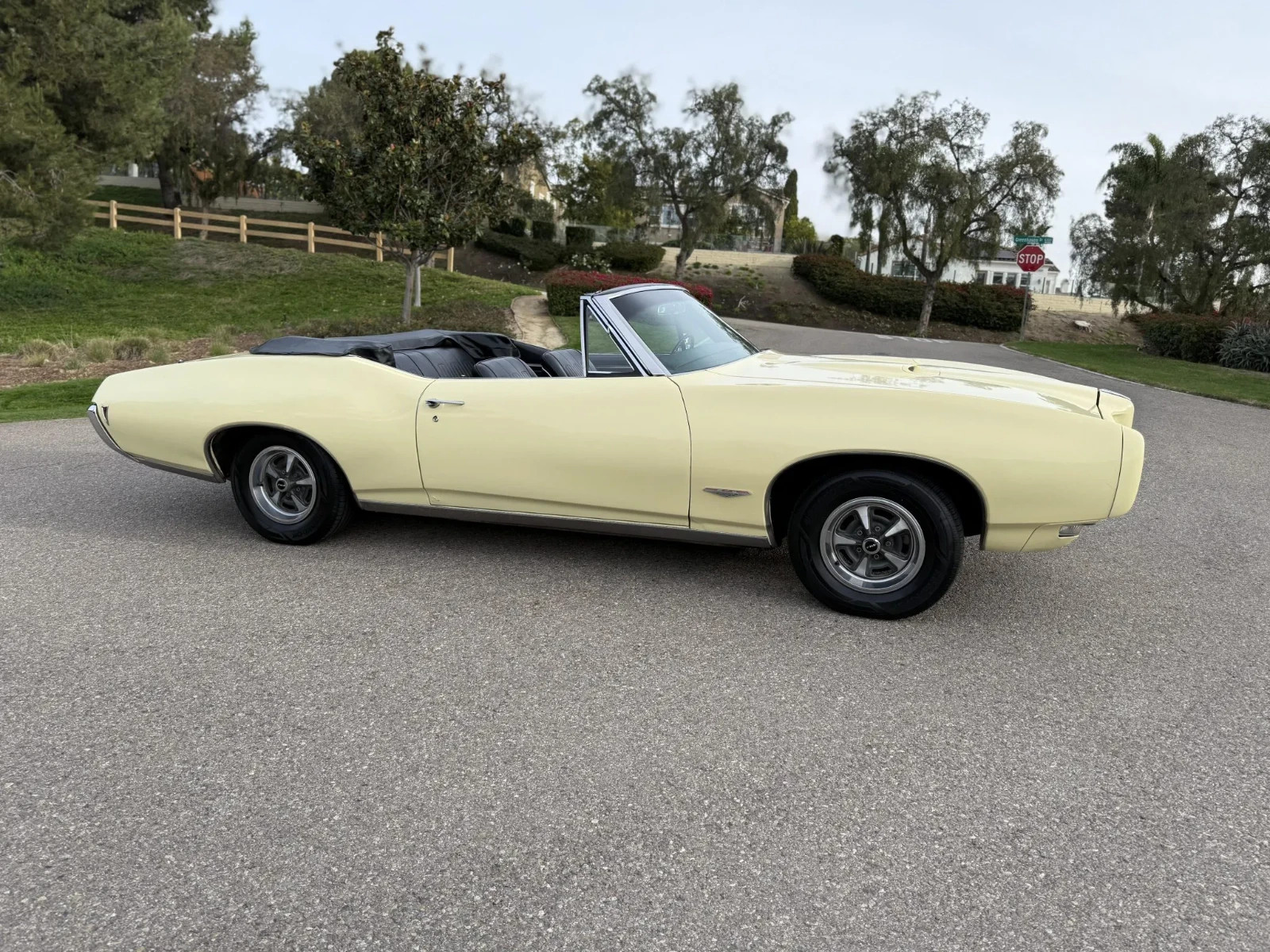 Pontiac-GTO-1968-Convertible-17