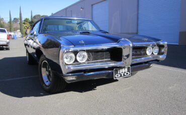 Pontiac-GTO-1968-Coupe