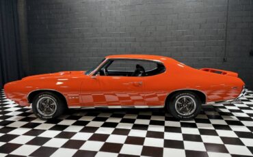 Pontiac-GTO-1969-Coupe-14