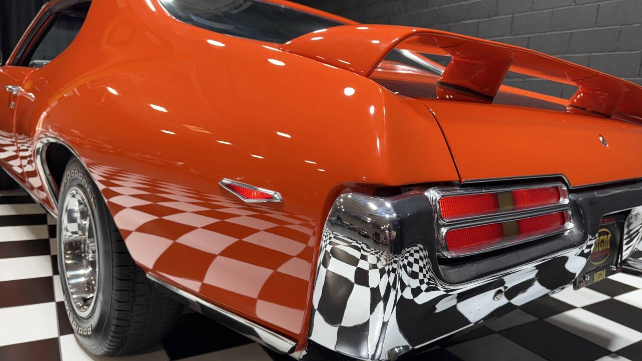 Pontiac-GTO-1969-Coupe-33