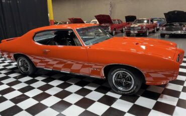 Pontiac-GTO-1969-Coupe-8