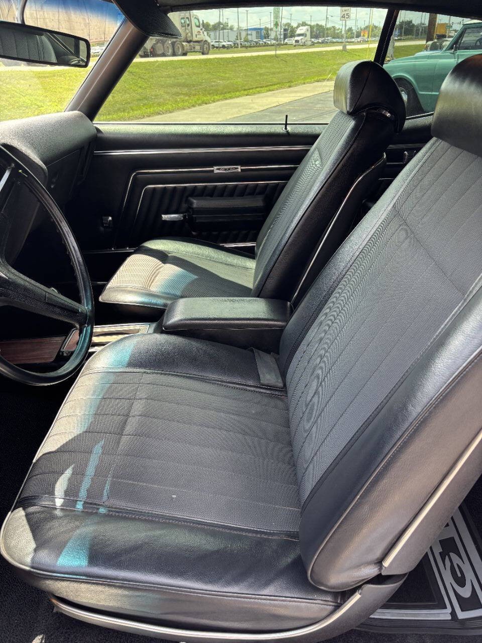 Pontiac-GTO-1970-Coupe-15