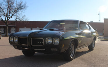 Pontiac-GTO-1970-Coupe-2