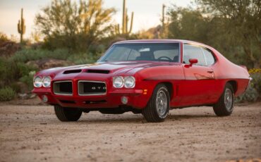 Pontiac-GTO-1972-Coupe