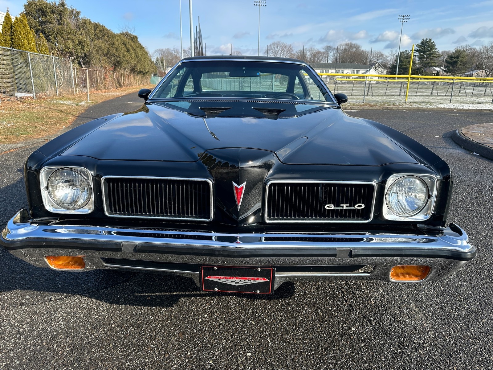 Pontiac-GTO-1973-SPORT-COUPE-2