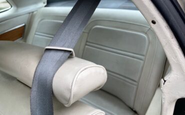 Pontiac-Grand-Prix-1974-Coupe-9