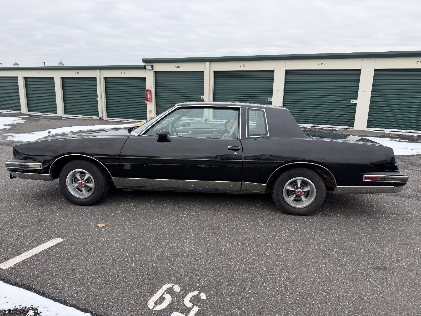 Pontiac-Grand-Prix-1987-Coupe-2