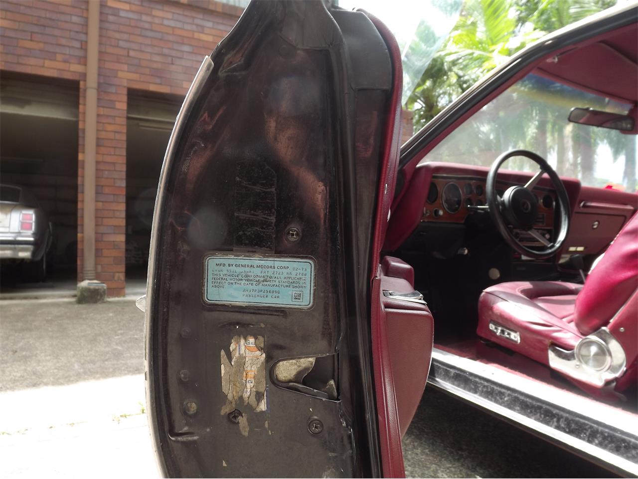 Pontiac-Grand-am-1973-black-red-2