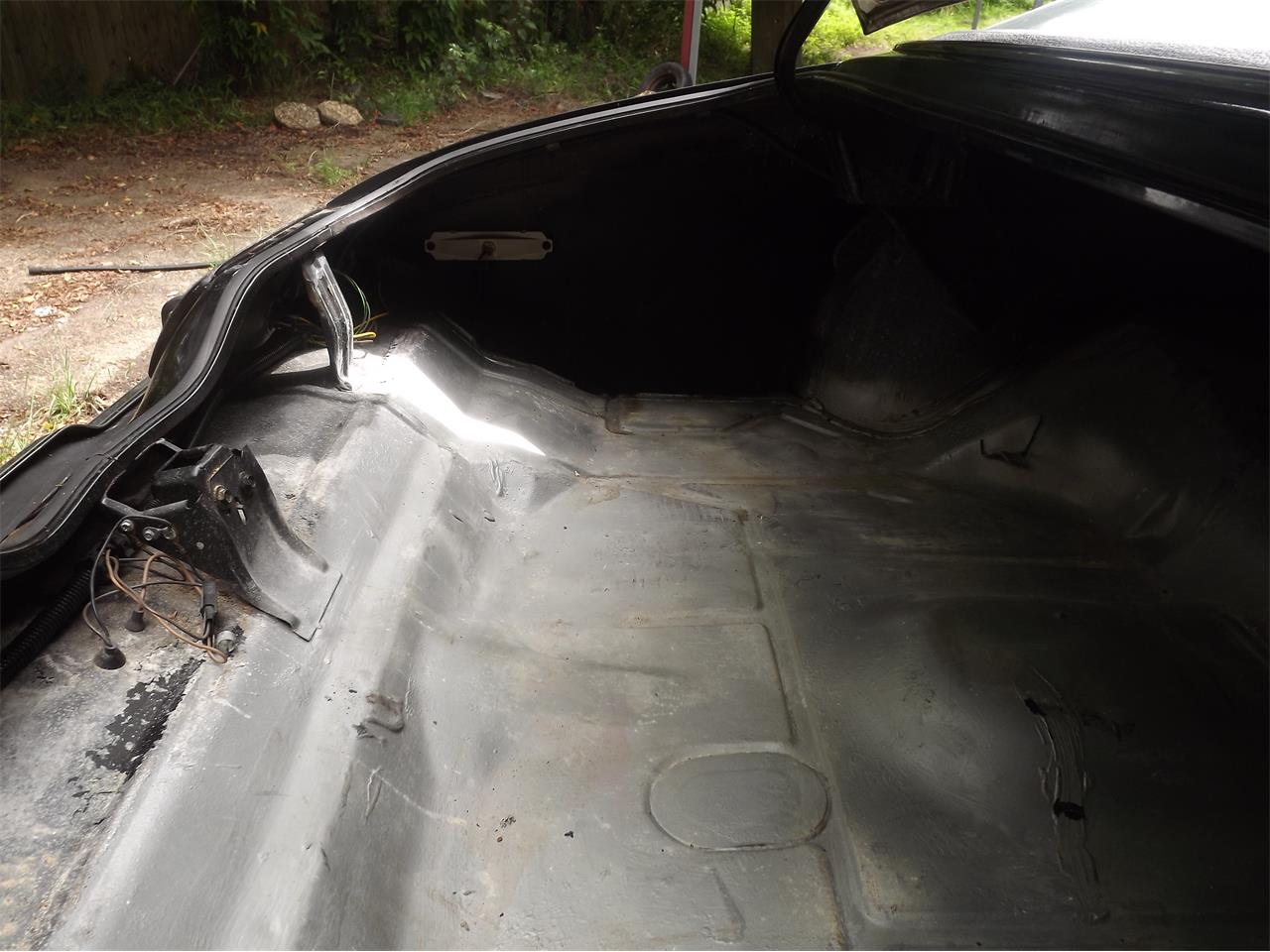 Pontiac-Grand-am-1973-black-red-31