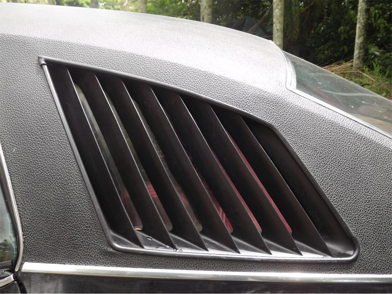 Pontiac-Grand-am-1973-black-red-32