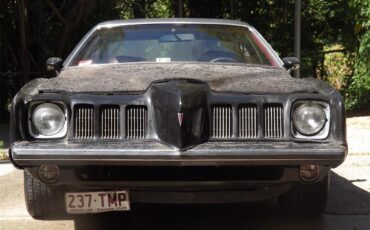 Pontiac-Grand-am-1973-black-red-7