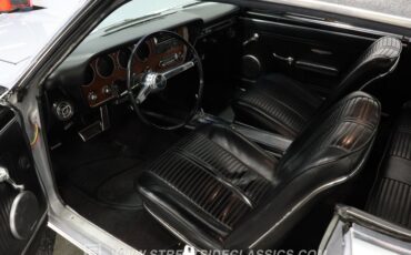 Pontiac-Gto-1966-Silver-Black-13