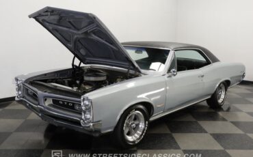 Pontiac-Gto-1966-Silver-Black-2