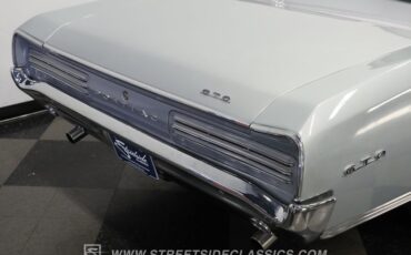 Pontiac-Gto-1966-Silver-Black-31