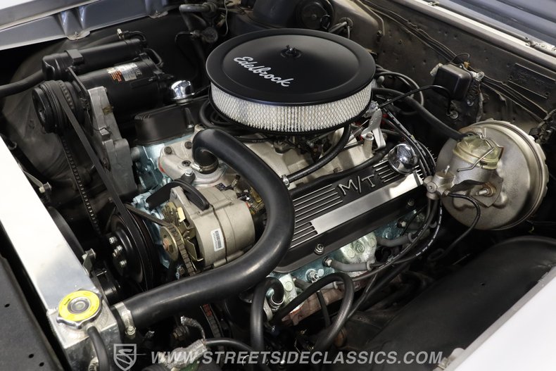 Pontiac-Gto-1966-Silver-Black-36