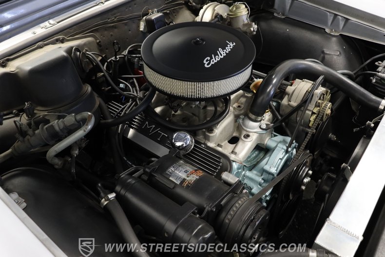 Pontiac-Gto-1966-Silver-Black-37