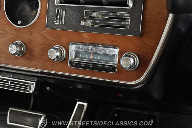 Pontiac-Gto-1966-Silver-Black-4