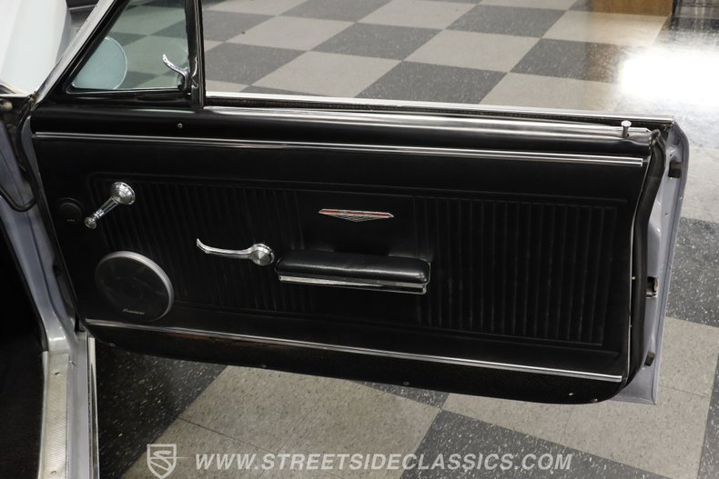 Pontiac-Gto-1966-Silver-Black-6