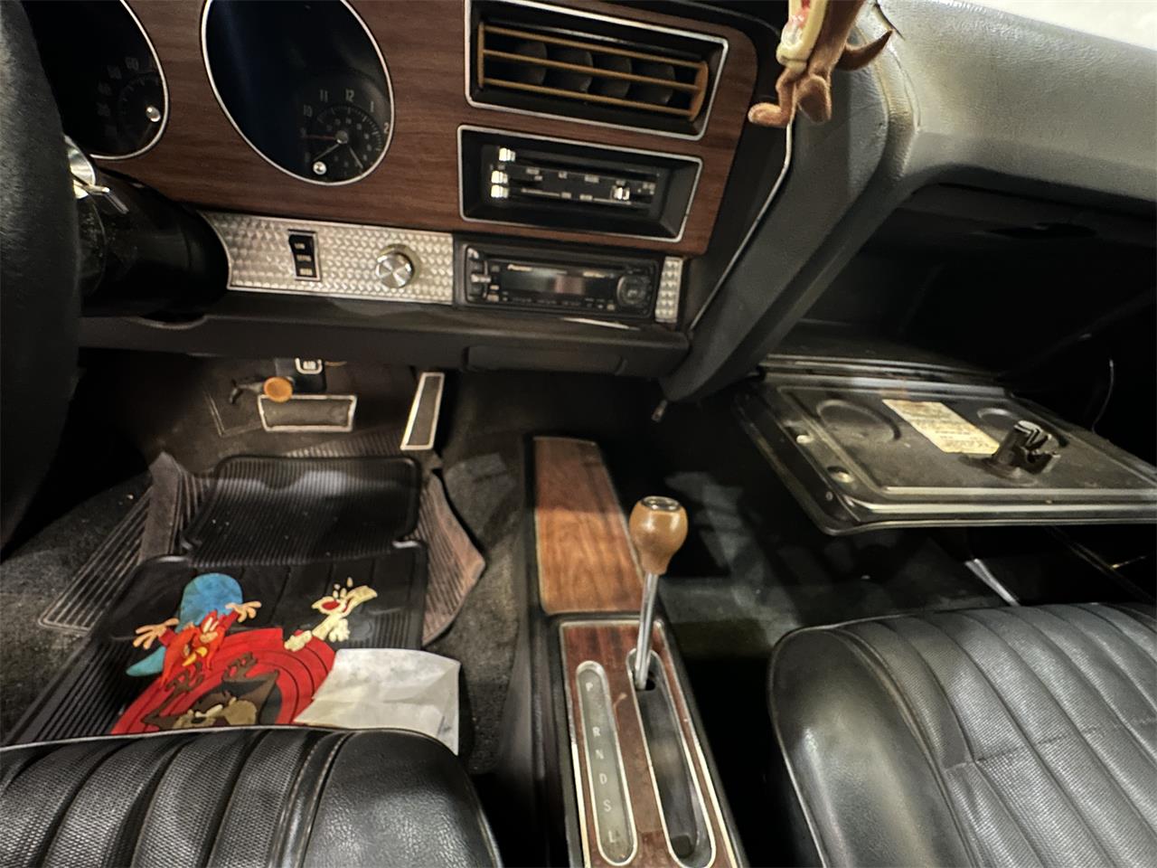 Pontiac-Gto-1970-Dark-Brown-Black-19