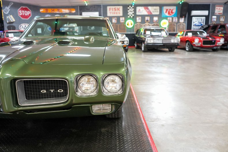 Pontiac-Gto-1970-Green-Green-36