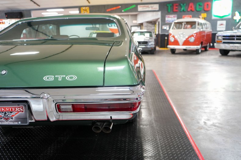 Pontiac-Gto-1970-Green-Green-47
