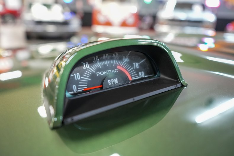 Pontiac-Gto-1970-Green-Green-48